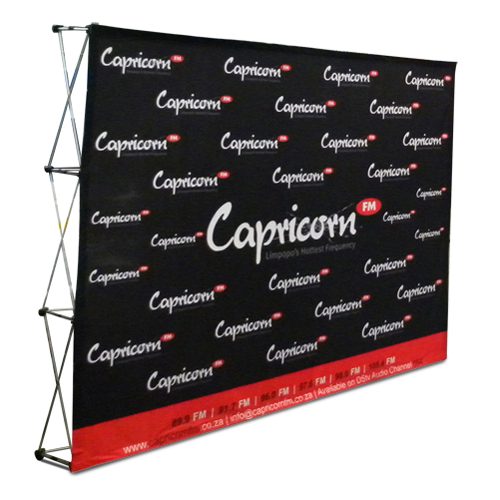 Cloth-Banner-Wall-Straight